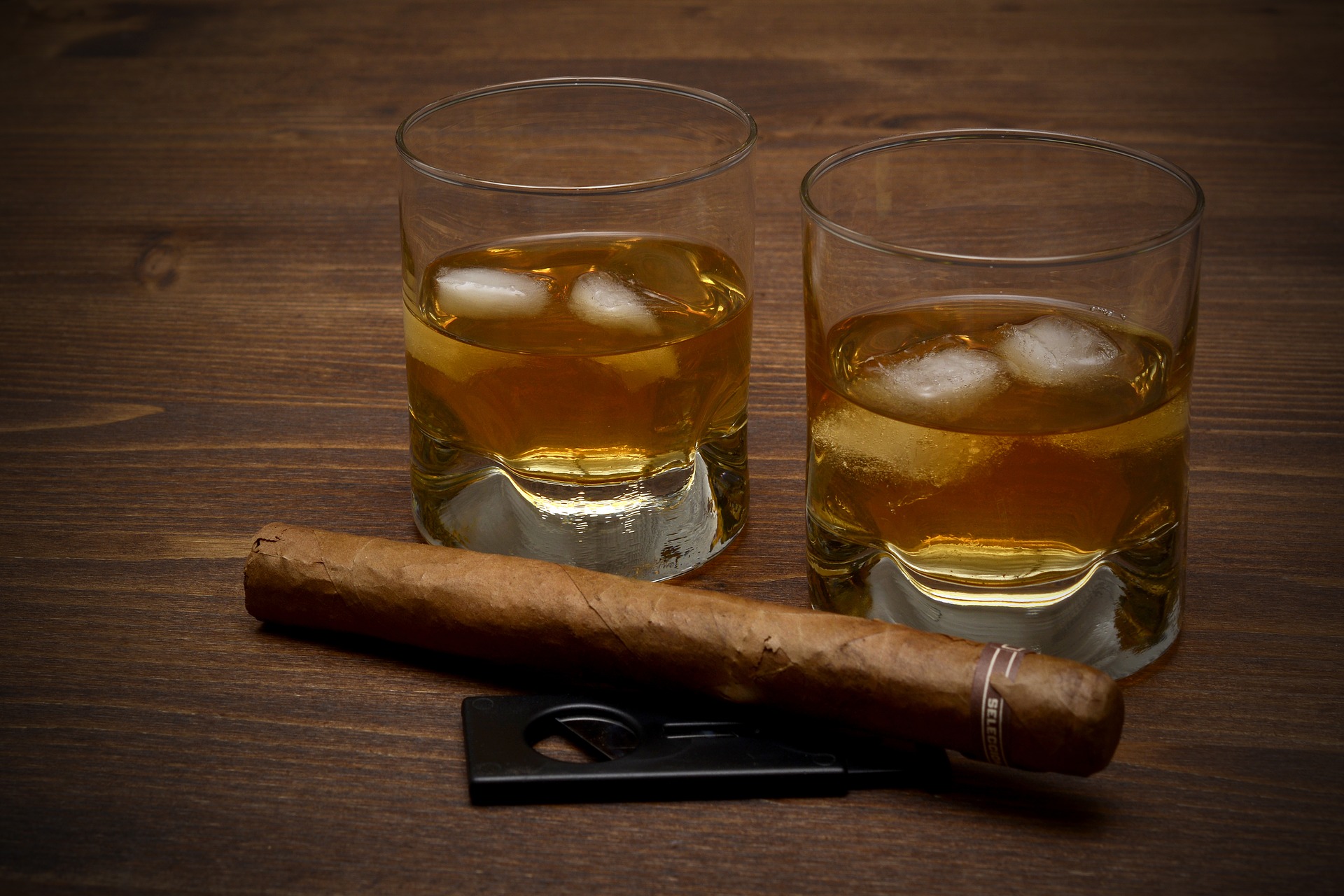 whisky-3313592_1920